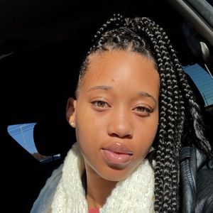 Meet your Posher, Madison